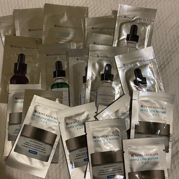 Skincare beauty bundle 100+ pieces - Picture 2 of 6